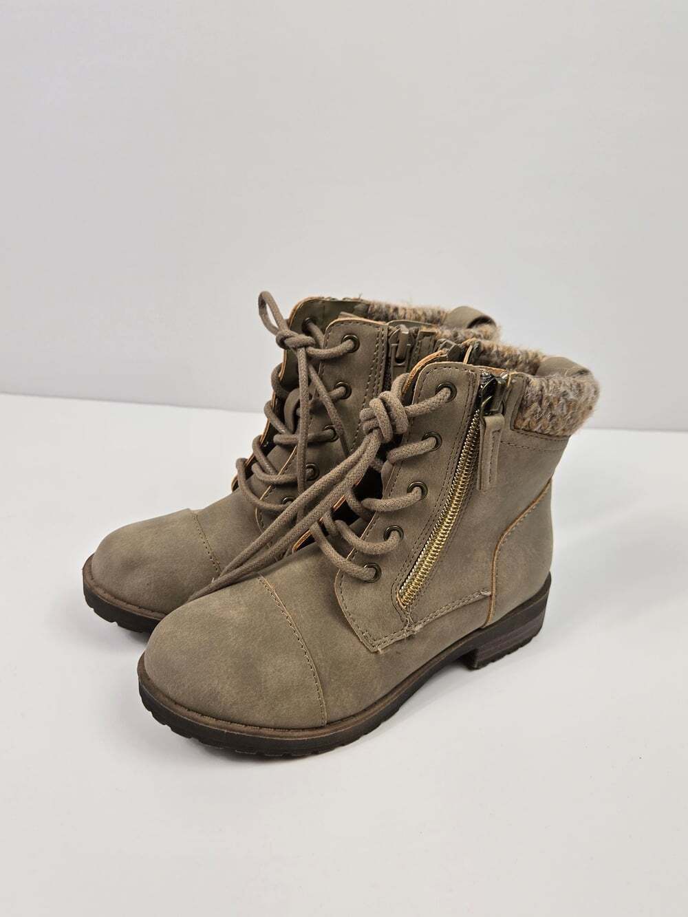 Joe Fresh Girls Size 11 Taupe Lace Up Ankle Boots Knit Trim Side Zip
